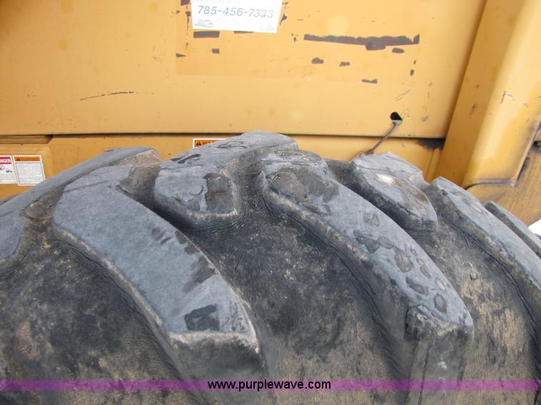 image for item 5121 1999 Case 689G telehandler