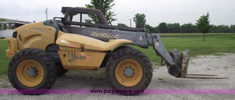 image for item 5560 1999 New Holland LM640 telehandler
