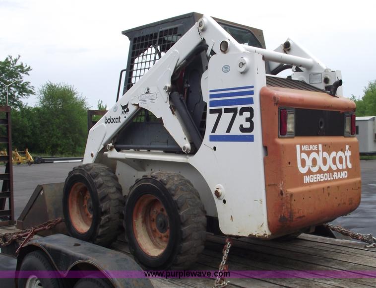 image for item 5576 1998 Bobcat 773 skid steer