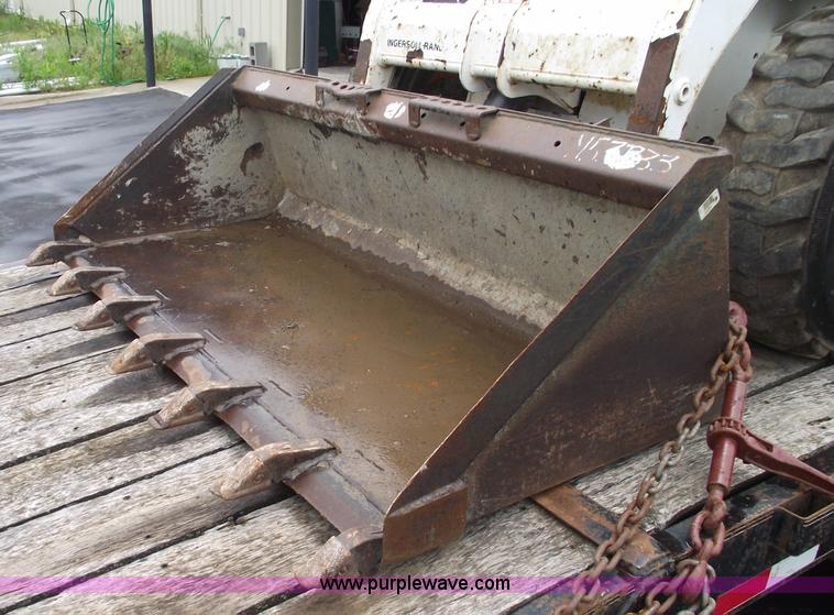 image for item 5576 1998 Bobcat 773 skid steer