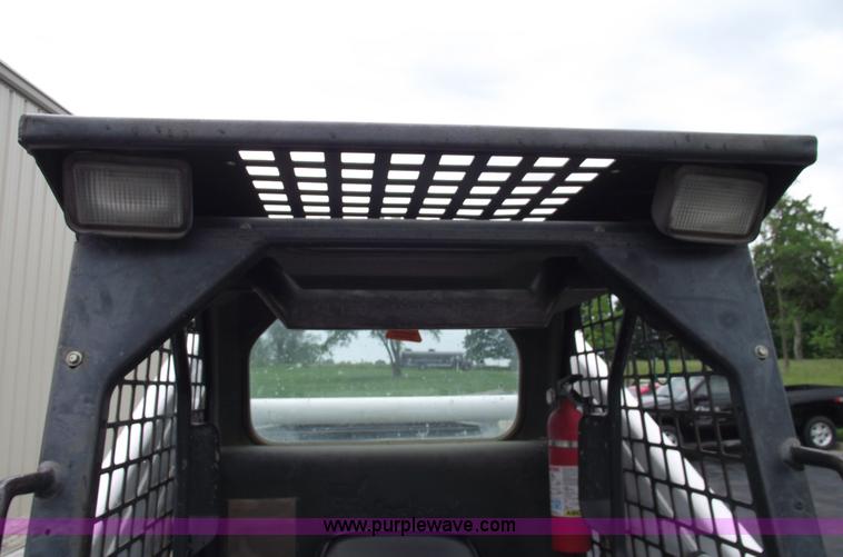 image for item 5576 1998 Bobcat 773 skid steer