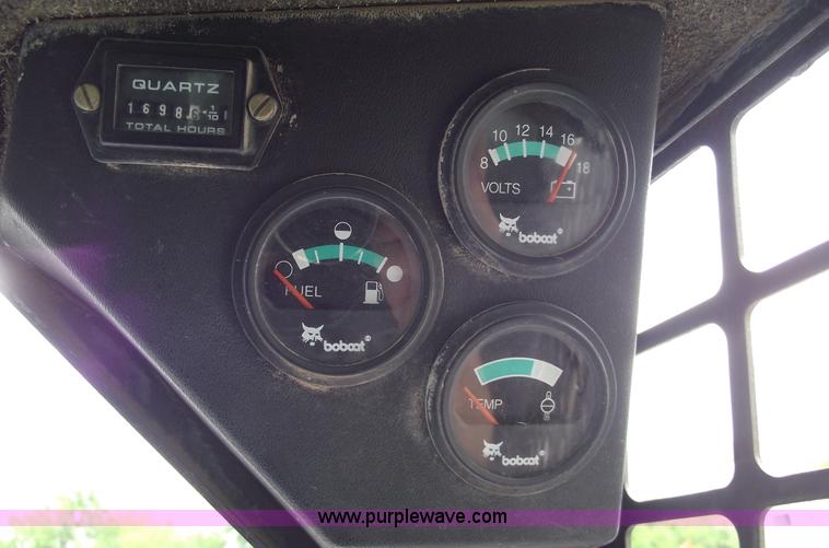 image for item 5576 1998 Bobcat 773 skid steer