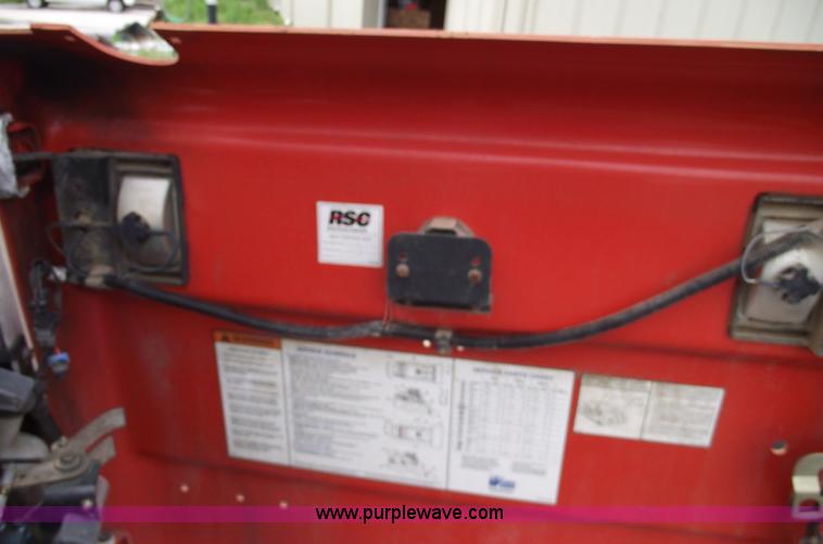 image for item 5576 1998 Bobcat 773 skid steer