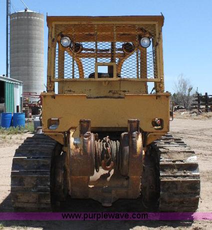 image for item 6085 1976 Caterpillar D5 dozer