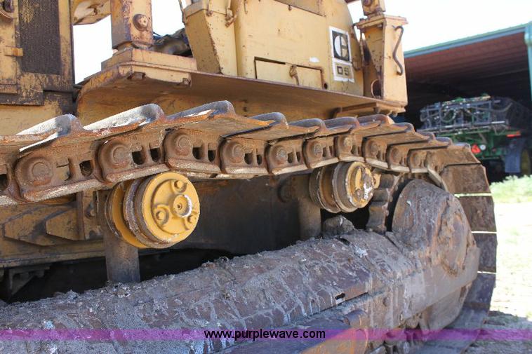 image for item 6085 1976 Caterpillar D5 dozer