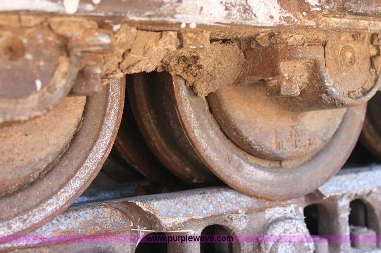 image for item 6085 1976 Caterpillar D5 dozer