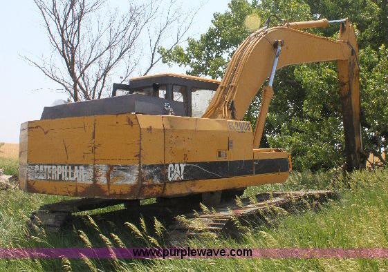 image for item 6274 1990 Caterpillar EL200B excavator