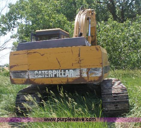 image for item 6274 1990 Caterpillar EL200B excavator