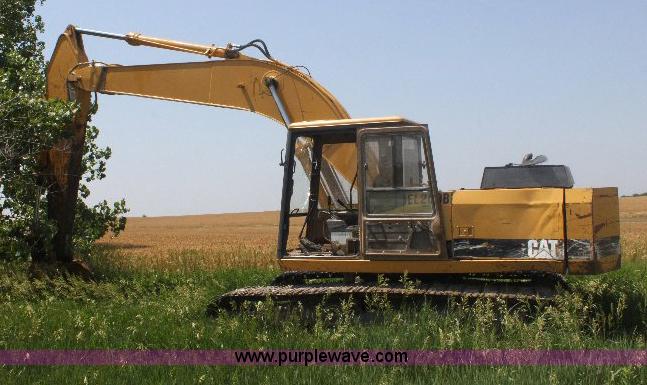 image for item 6274 1990 Caterpillar EL200B excavator