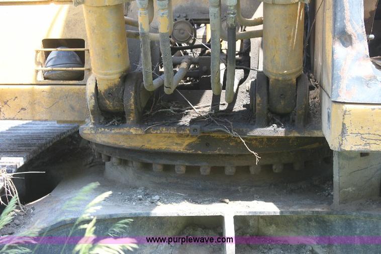 image for item 6274 1990 Caterpillar EL200B excavator