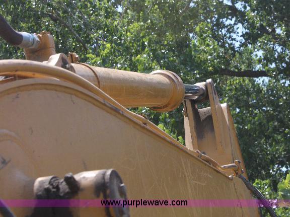 image for item 6274 1990 Caterpillar EL200B excavator