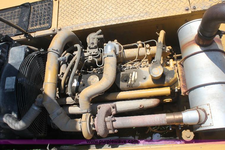 image for item 6274 1990 Caterpillar EL200B excavator