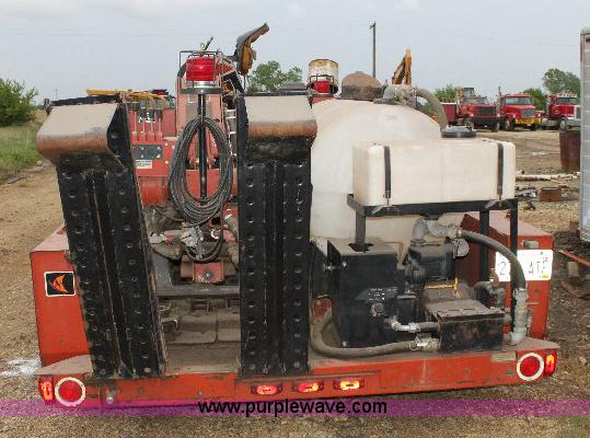 image for item 6550 1998 Ditch Witch JT2511 directional drill