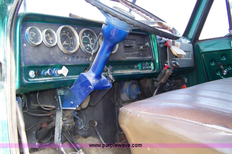 image for item 7316 1966 GMC dump truck