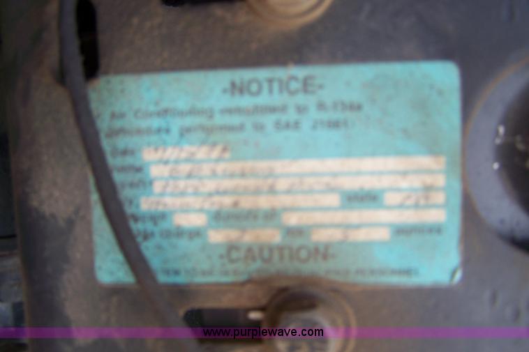 image for item 7318 1993 International F9370 dump truck