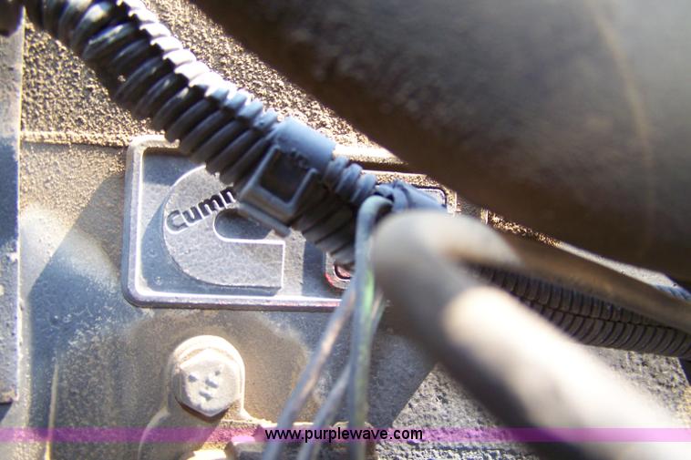 image for item 7318 1993 International F9370 dump truck