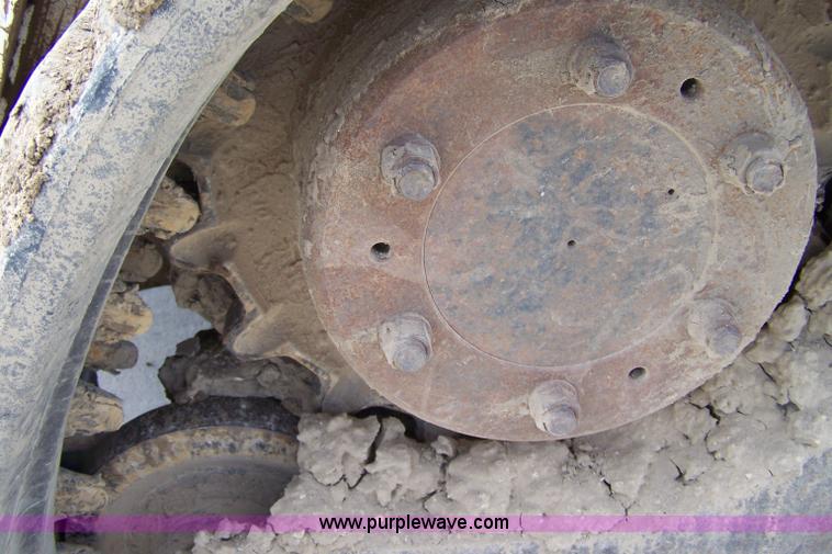 image for item 7340 2006 Bobcat T300 skid steer