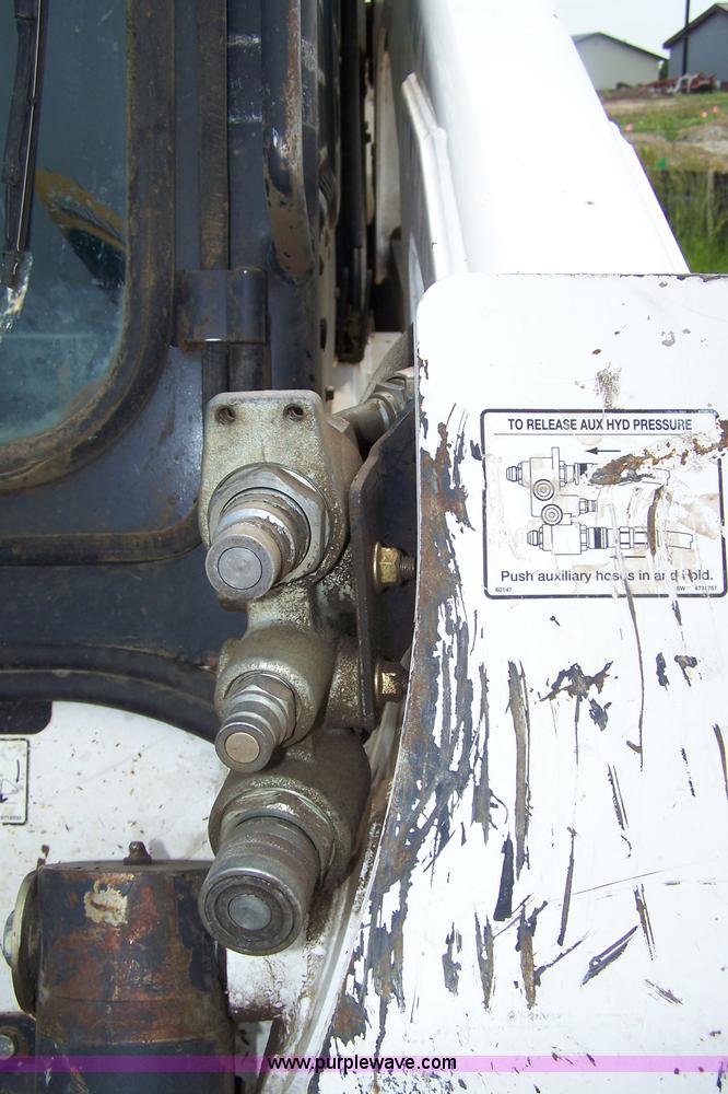 image for item 7340 2006 Bobcat T300 skid steer