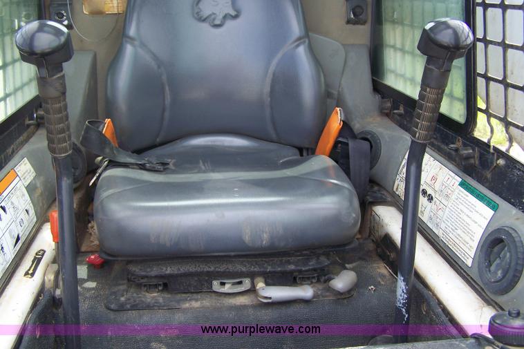 image for item 7340 2006 Bobcat T300 skid steer
