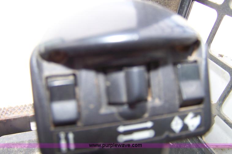 image for item 7340 2006 Bobcat T300 skid steer