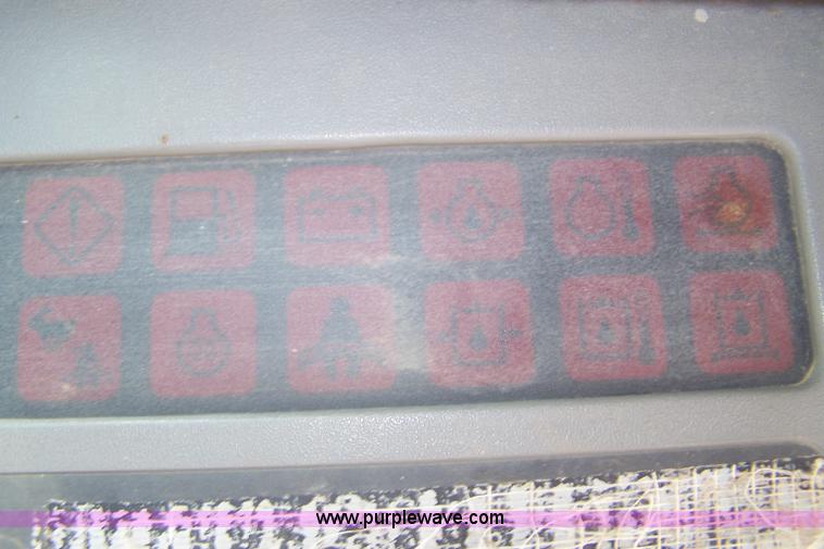 image for item 7340 2006 Bobcat T300 skid steer