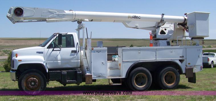 image for item 7370 1996 Chevrolet Kodiak bucket truck