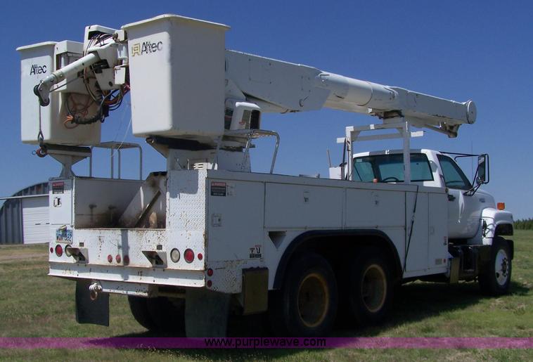 image for item 7370 1996 Chevrolet Kodiak bucket truck