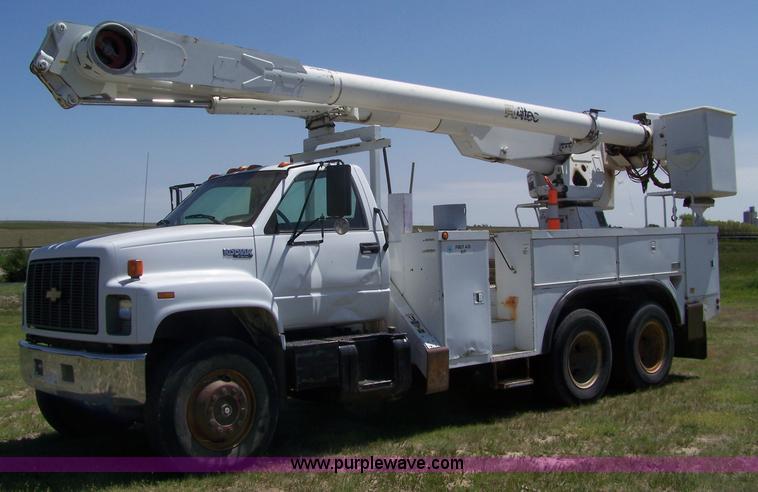 image for item 7370 1996 Chevrolet Kodiak bucket truck