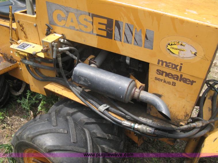 image for item 8001 1992 Case Maxi-Sneaker series B articulated trencher and vibratory plow tractor