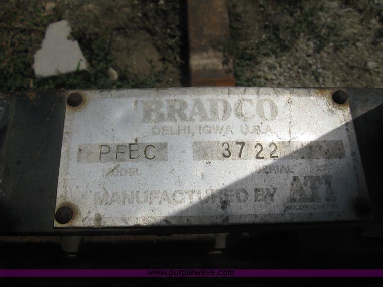 image for item 8004 Bradco PFBC pallet fork attachment