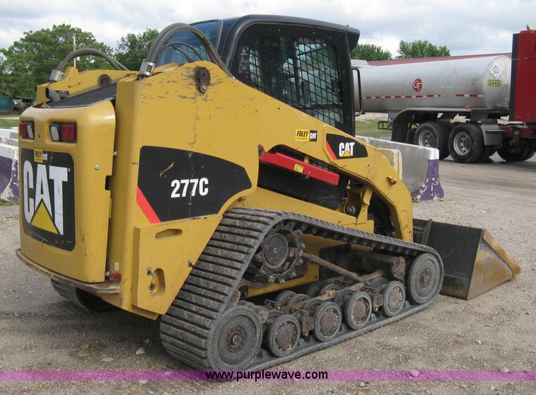 image for item 8085 2007 Caterpillar 277C track loader