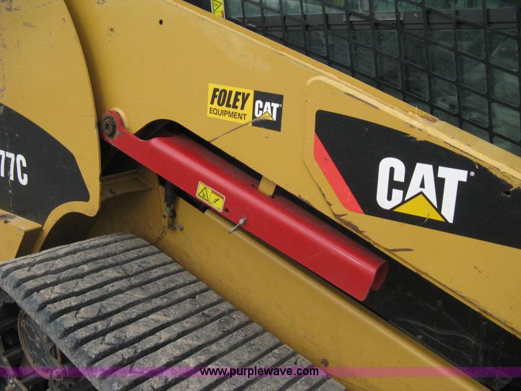 image for item 8085 2007 Caterpillar 277C track loader