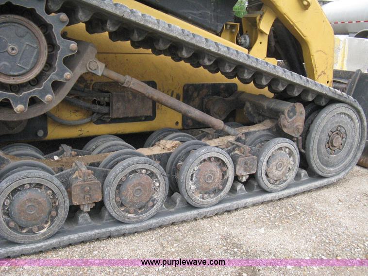 image for item 8085 2007 Caterpillar 277C track loader