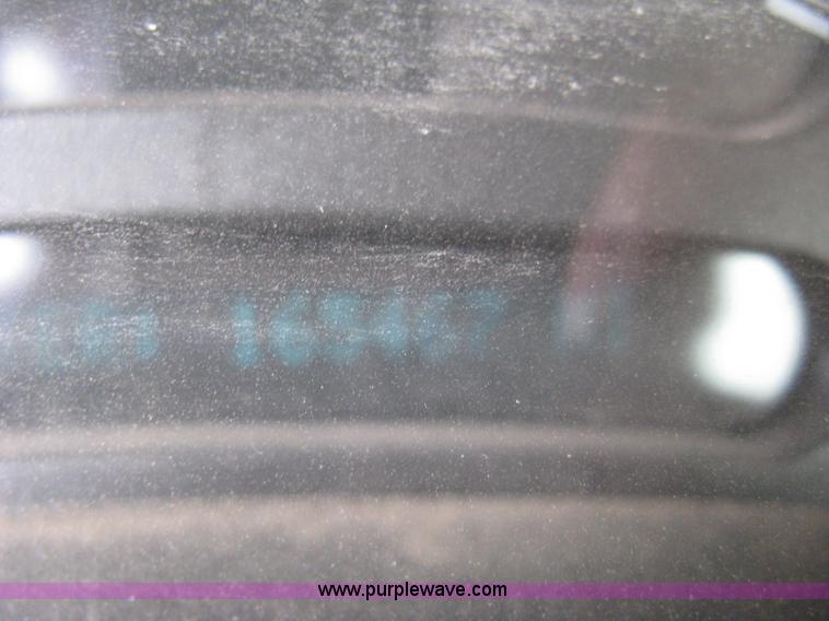 image for item 8112 2003 Chevrolet Silverado C2500 utility pickup truck