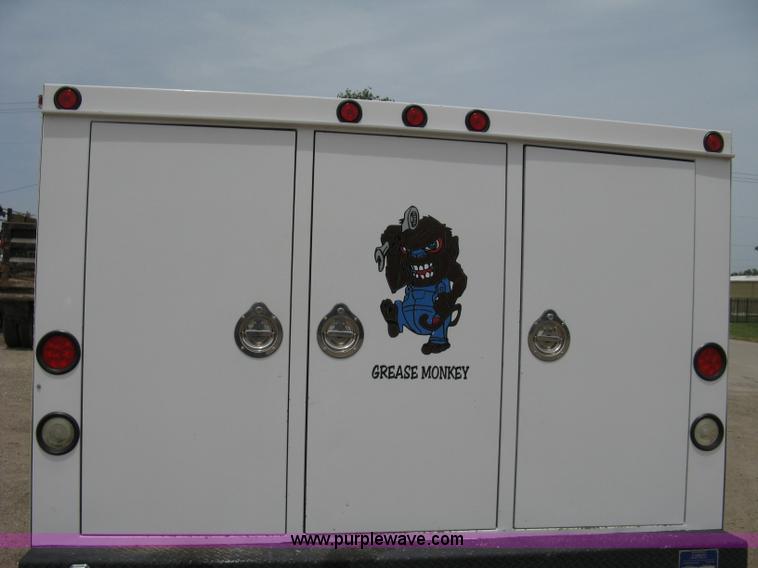 image for item 8113 2007 Freightliner M2 106 business class service truck