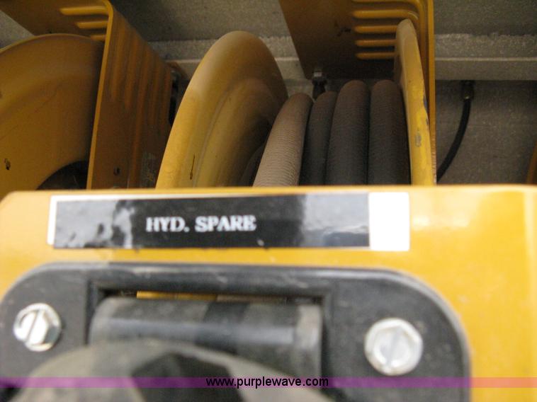 image for item 8113 2007 Freightliner M2 106 business class service truck