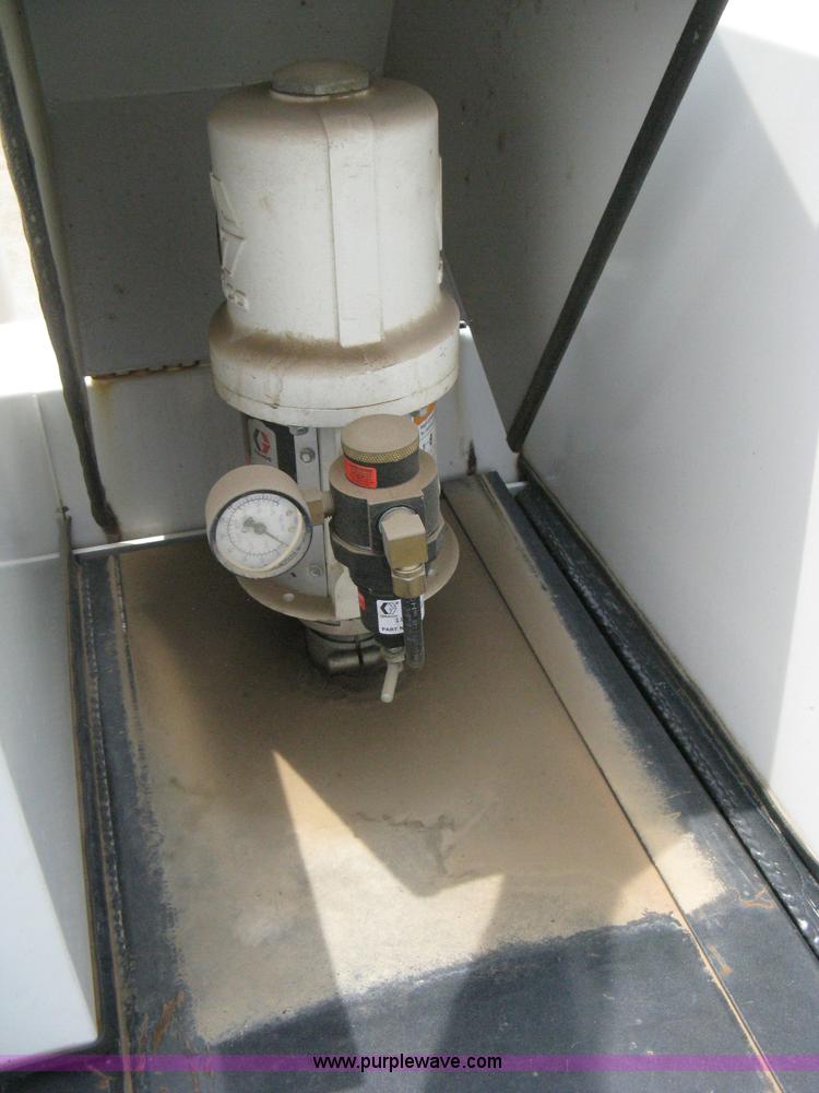 image for item 8113 2007 Freightliner M2 106 business class service truck