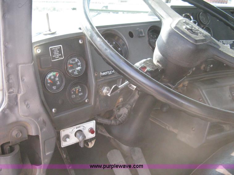 image for item 8115 1997 Mack RD690S triple axle dump truck