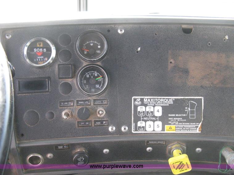 image for item 8115 1997 Mack RD690S triple axle dump truck