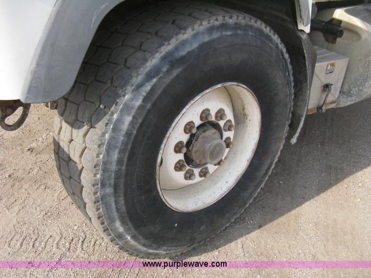 image for item 8115 1997 Mack RD690S triple axle dump truck