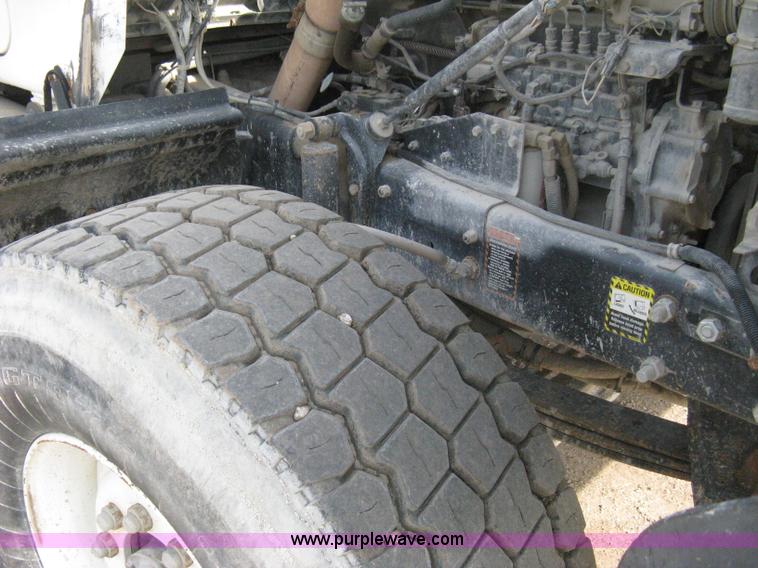 image for item 8115 1997 Mack RD690S triple axle dump truck