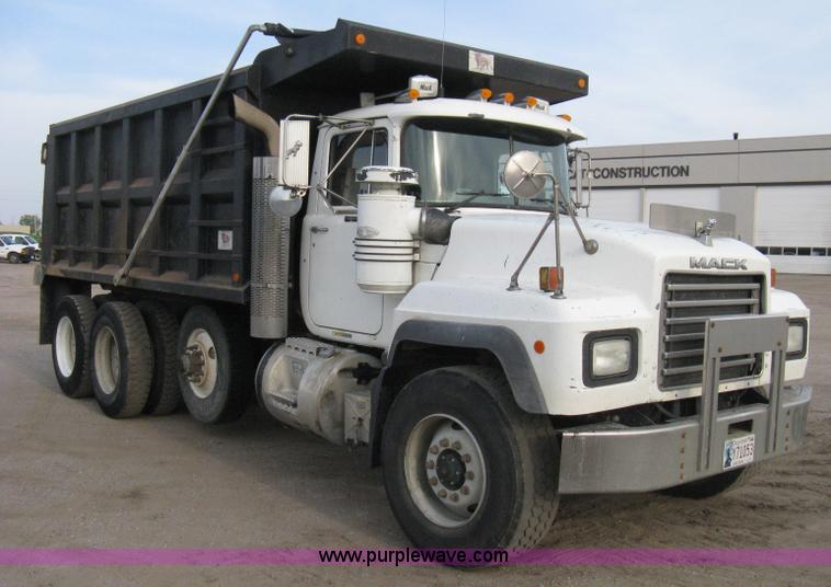 image for item 8117 2001 Mack RD688S triple axle dump truck