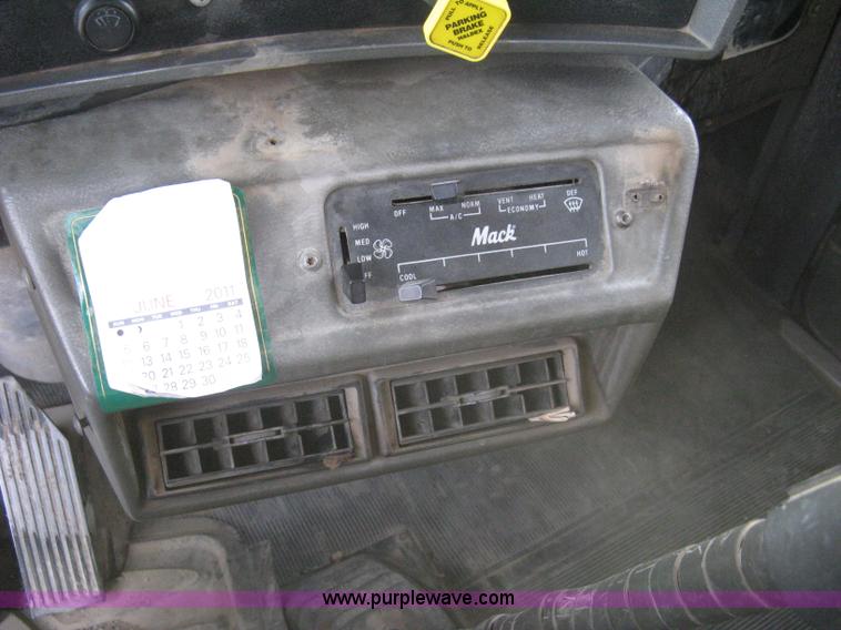 image for item 8117 2001 Mack RD688S triple axle dump truck