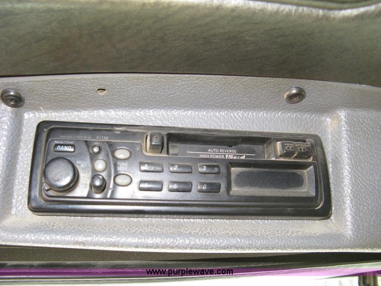 image for item 8117 2001 Mack RD688S triple axle dump truck