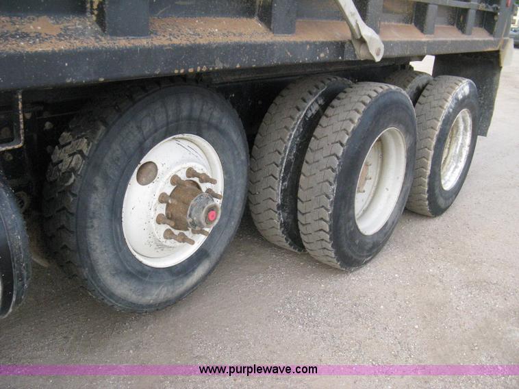 image for item 8117 2001 Mack RD688S triple axle dump truck