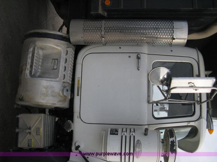 image for item 8117 2001 Mack RD688S triple axle dump truck