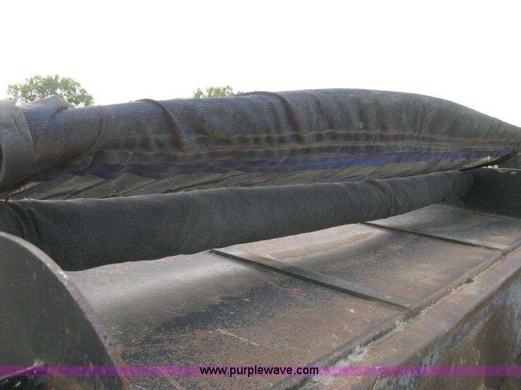 image for item 8117 2001 Mack RD688S triple axle dump truck