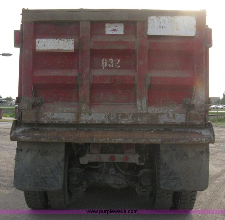 image for item 8118 2002 Mack RD688S triple axle dump truck