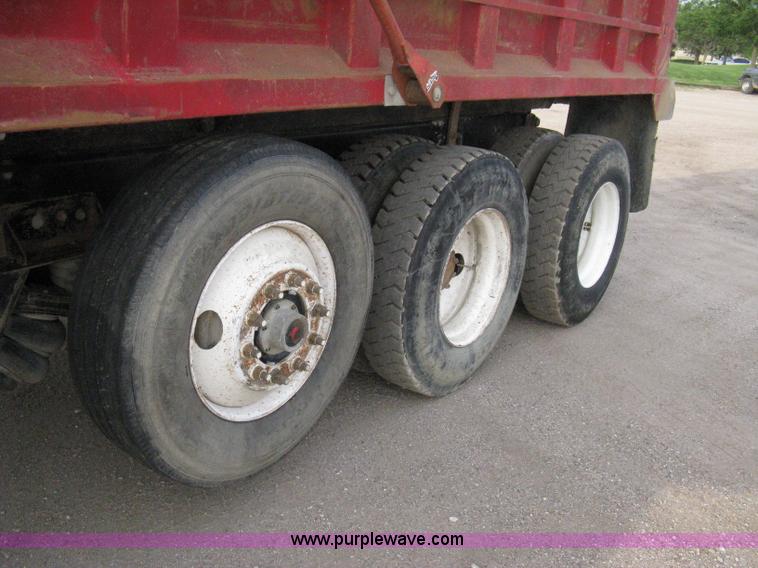 image for item 8118 2002 Mack RD688S triple axle dump truck
