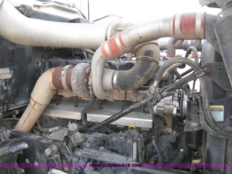 image for item 8118 2002 Mack RD688S triple axle dump truck